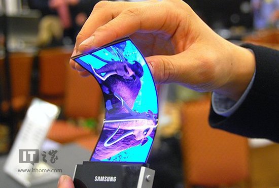 <font color='pasific'>怒砸245亿元：京东方明年投产柔性显示屏</font>